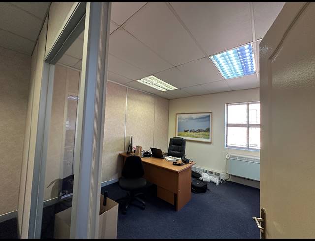 225M² OFFICE TO LET IN HIGHVELD TECHNOPARK